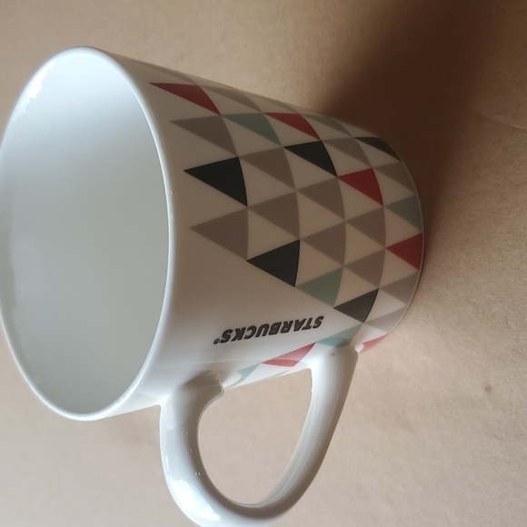 Starbucks Christmas tree Mug 18 oz microwave & dishwasher safe - Picture 1 of 7